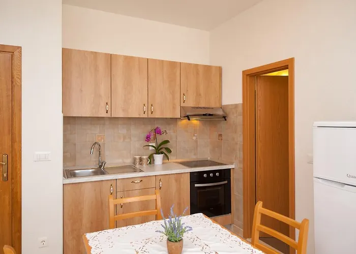 Beach Resort Apartments Podspiline