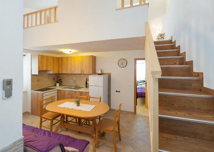 Beach Resort Apartments Podspiline